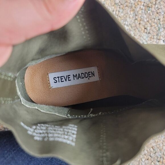 Steve Madden Womens Sz 7.5 Harber Ankle Boots Suede Olive Green Low Shaft Boots - Picture 6 of 8